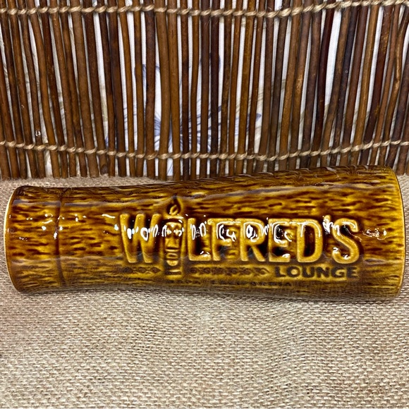 Wilfreds Lounge Tiki Bar Mug Brown Glaze Tiki Farm First Edition 500 Limited - Picture 5 of 7